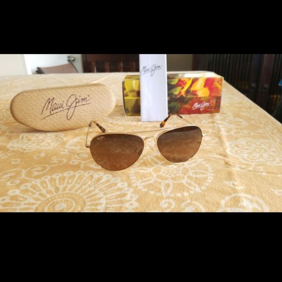 Maui Jim unisex sunglasses - Picture 1 of 5